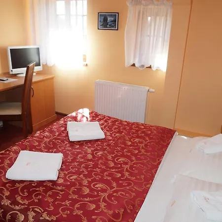 Hotel Trans 3*